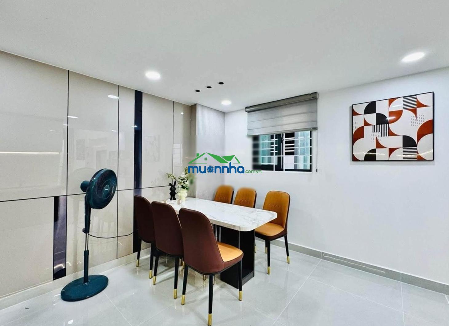 Cần bán gấp nhà ở vòng xoay điện biên phủ - 36m2 - quận 1 - sổ hồng riêng - hẻm to - 2