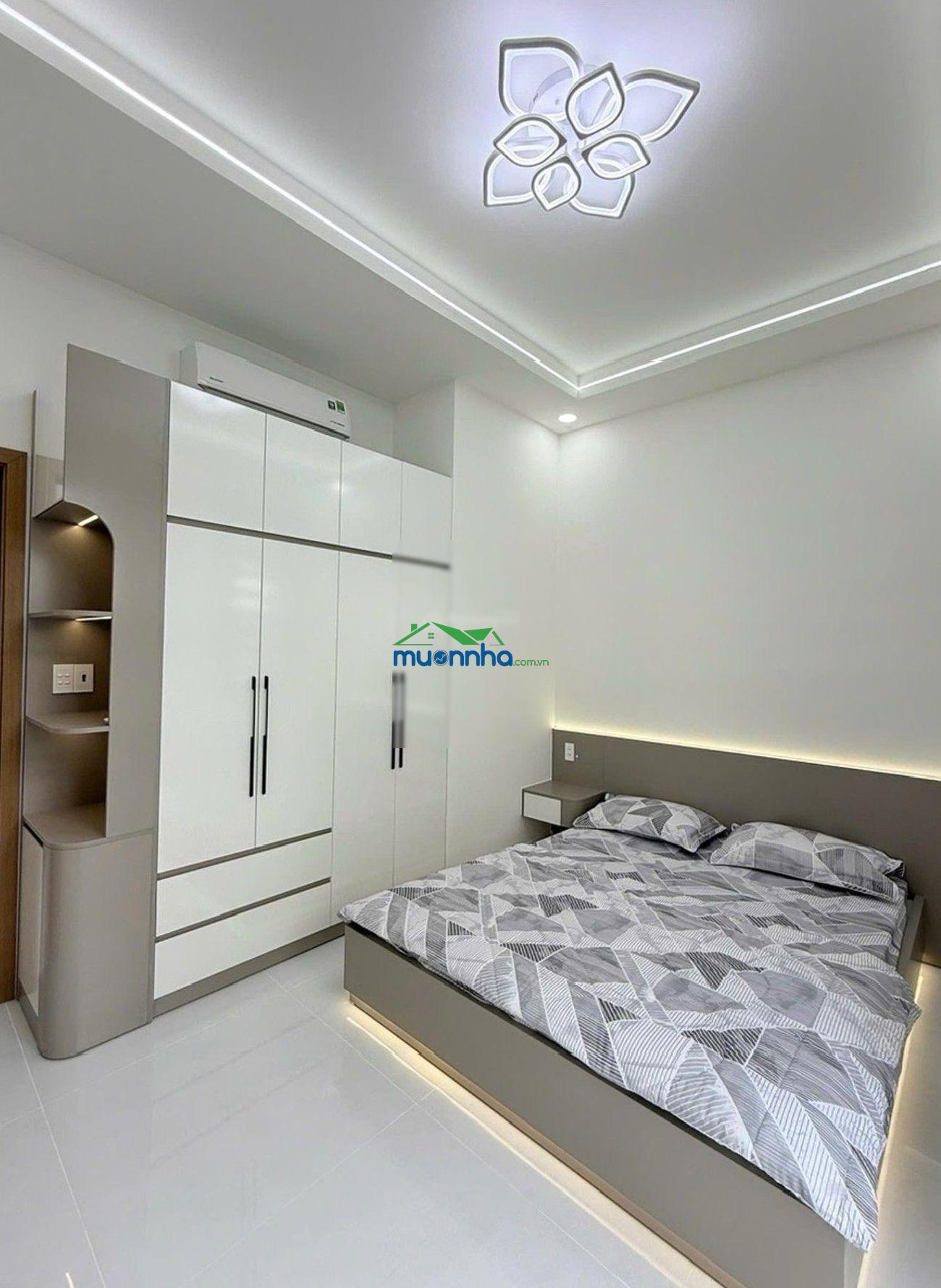 Hxh ngay sau mt khuông việt, đầm sen 4x10m 3pn full nội thất, chỉ 6 tỷ - 4