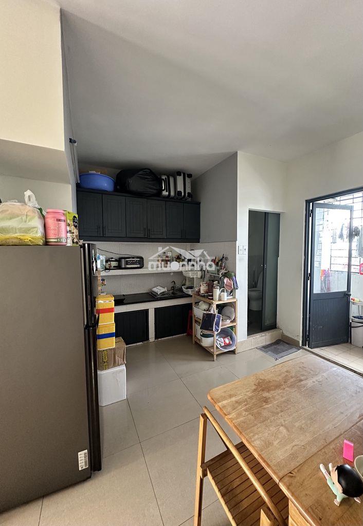 Share 1pn riêng 18m2 rất rộng rãi trong căn 75m2 2pn1w - 2