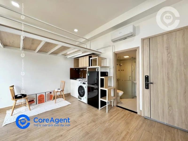 Gác full nội thất ban công ngay lê văn việt