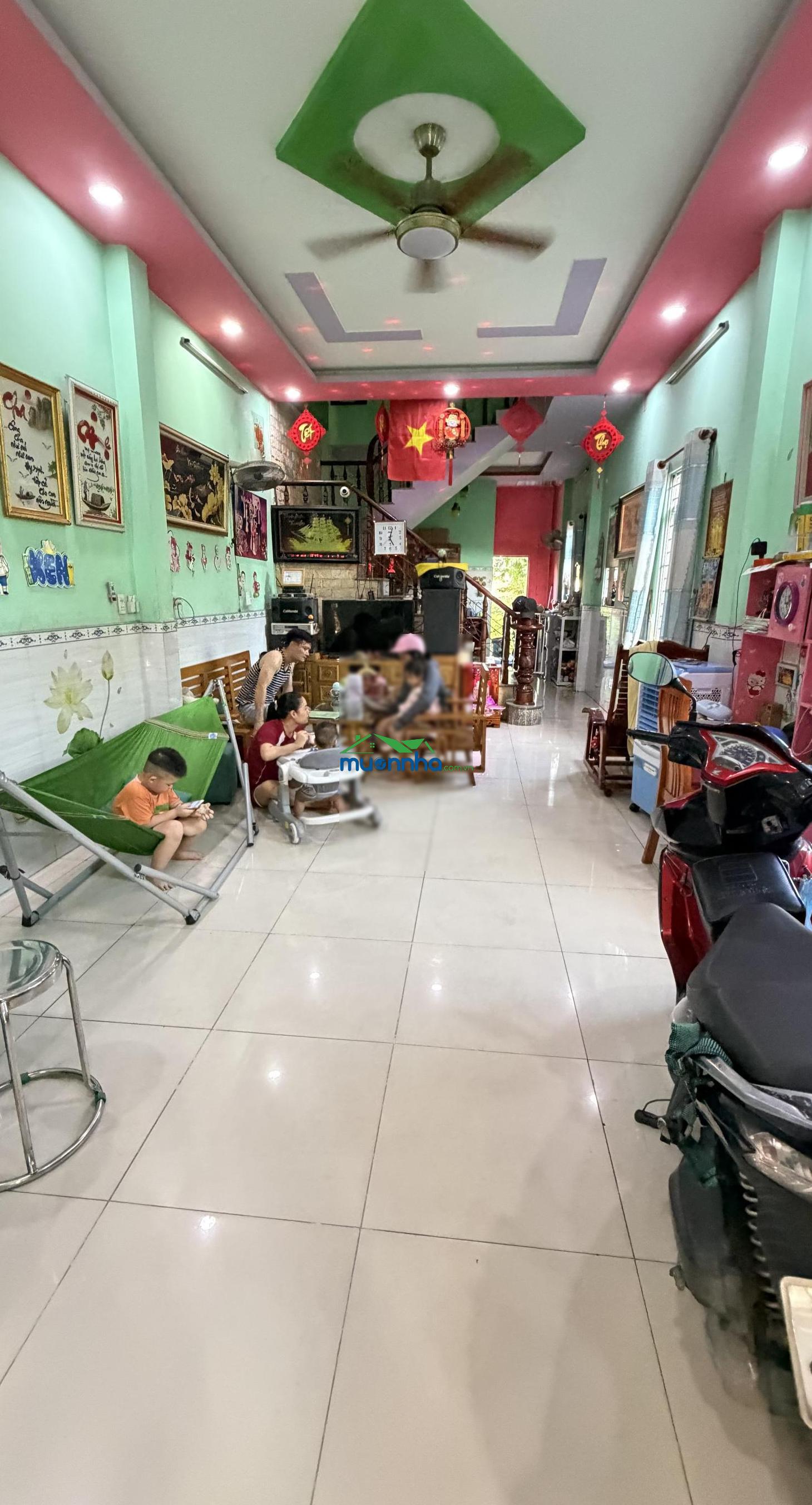 Bán nhà đúc kiên cố 176.3m2 full thổ cư đường xe tải 7m ngay ubnd vĩnh lộc b kinh doanh đỉnh