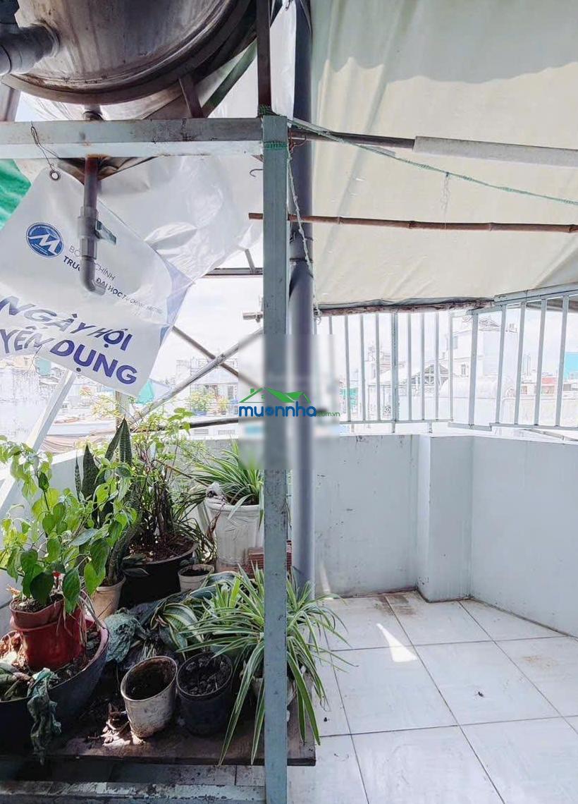 Đoàn văn bơ quận 4 5 tầng btct ngang nở hậu 5,3m chỉ 4 tỷ25 tl