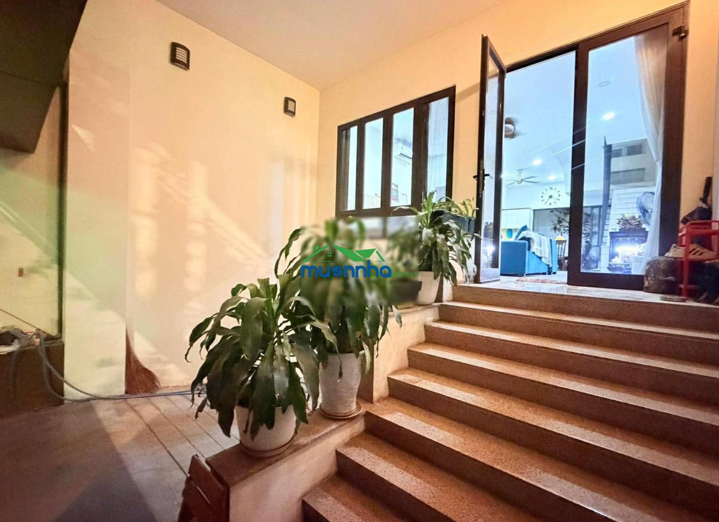 Nhà 6 tầng khu thăng long giáp sân bay ngang hiếm 5.3m có hầm để ô tô dtsd 320m2 sổ sẵn - 2