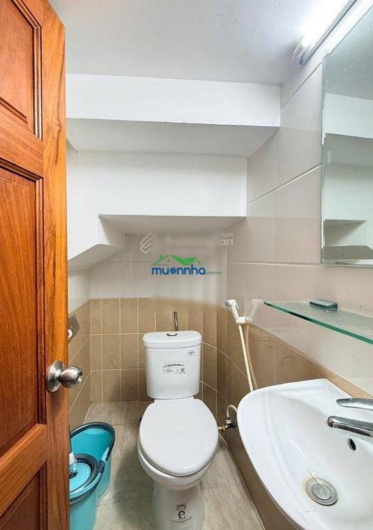 Nhà đẹp nguyễn văn nguyễn quận 1 dt 31m2 kc 5 lầu 3 pn ở & kinh doanh thuận tiện shr chỉ 6.7 tỷ - 4