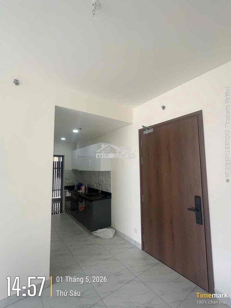 Bán căn hộ chính chủ 67m2 2pn2wc mới 100%.