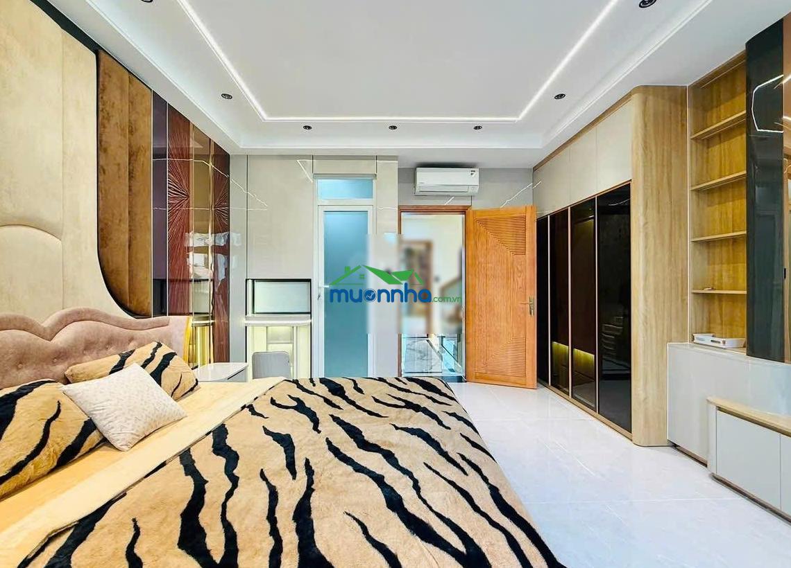 Định cư nước ngoài bán nhanh nhà lê thánh tôn, quận 1 - 66,5m2 (5x 13,3m) - 3