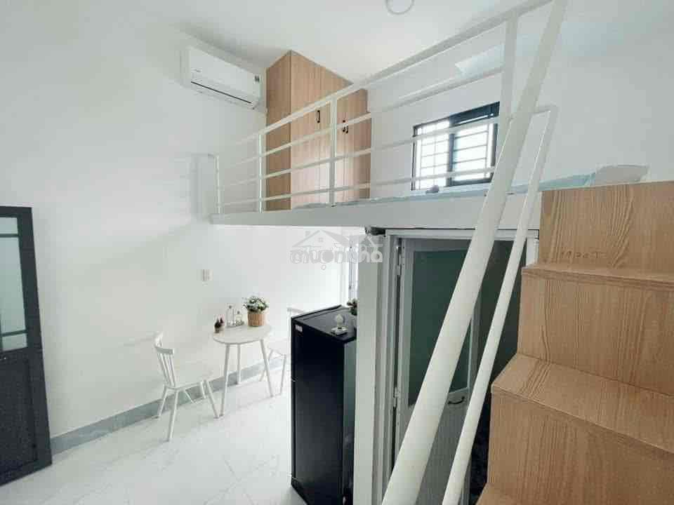 Duplex có ban công cửa sổ siêu thoáng ngay vòng xoay cống quỳnh - 4