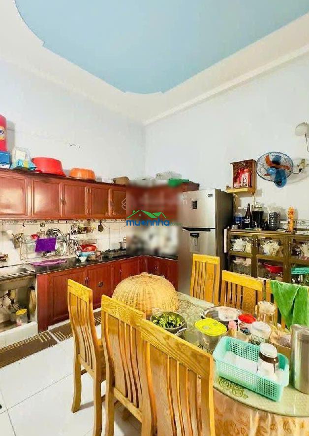 Nhà 2 tầng mặt tiền hẻm đường hiệp thành 10, phường hiệp thành, q12, dt 270m2 (7,1mx35m)