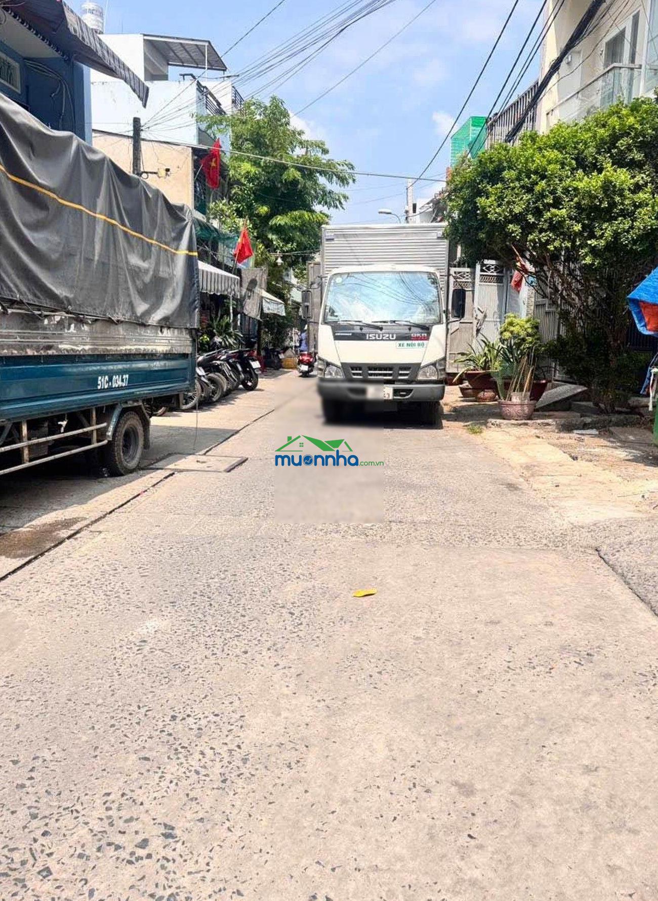 Bình tân nhà đẹp hẻm xe hơi thông chỉ hơn 5 tỷ. có phòng ngủ trệt - 2