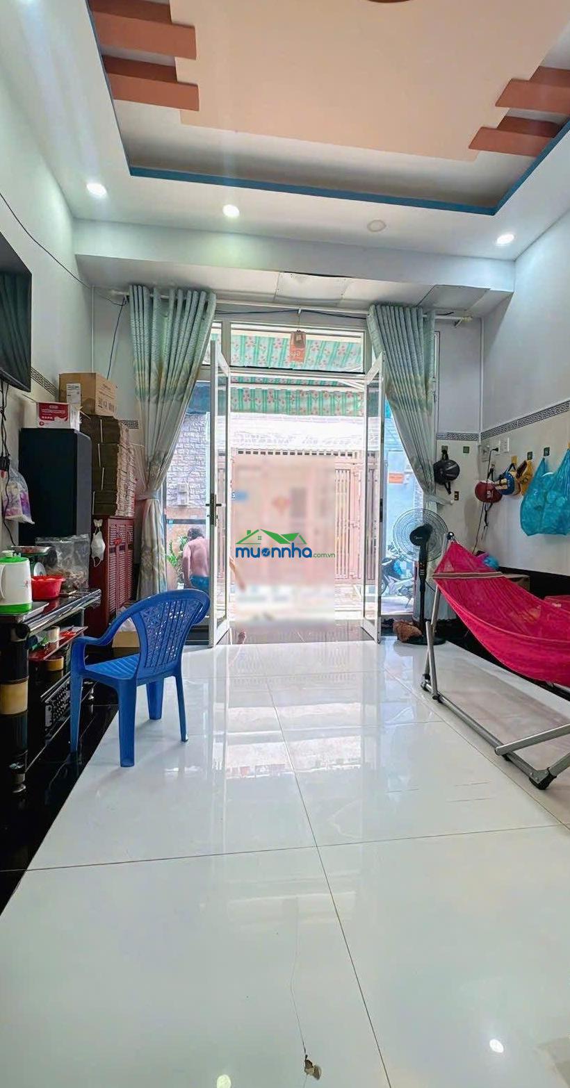 Nhà hẻm 4,5m đường bông sao, p5q8, dt 4mx7m, đúc 3 lầu, 3 pn, 4 wc
