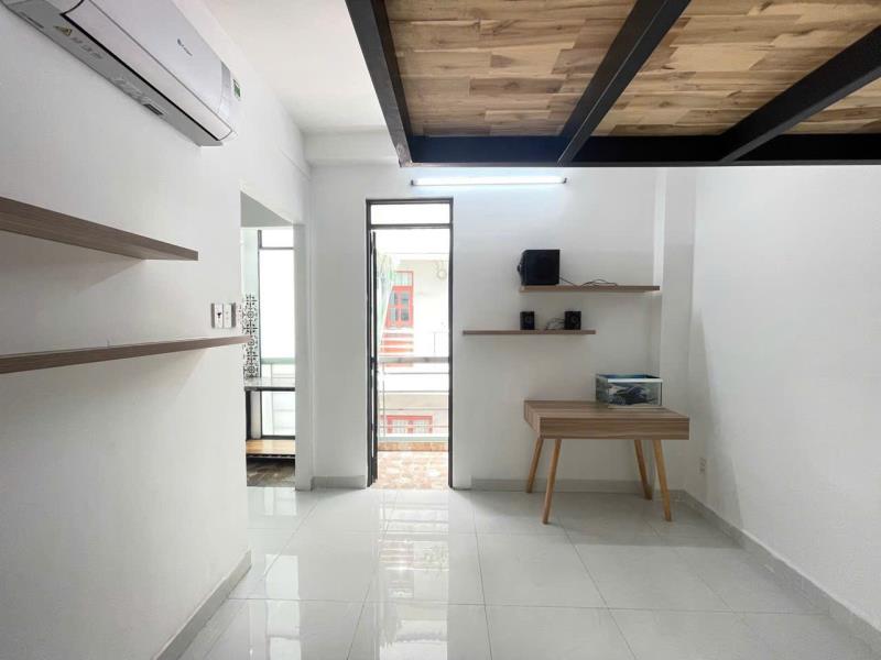 Phòng gác cao- có máy lạnh gần đại học công thương - 2