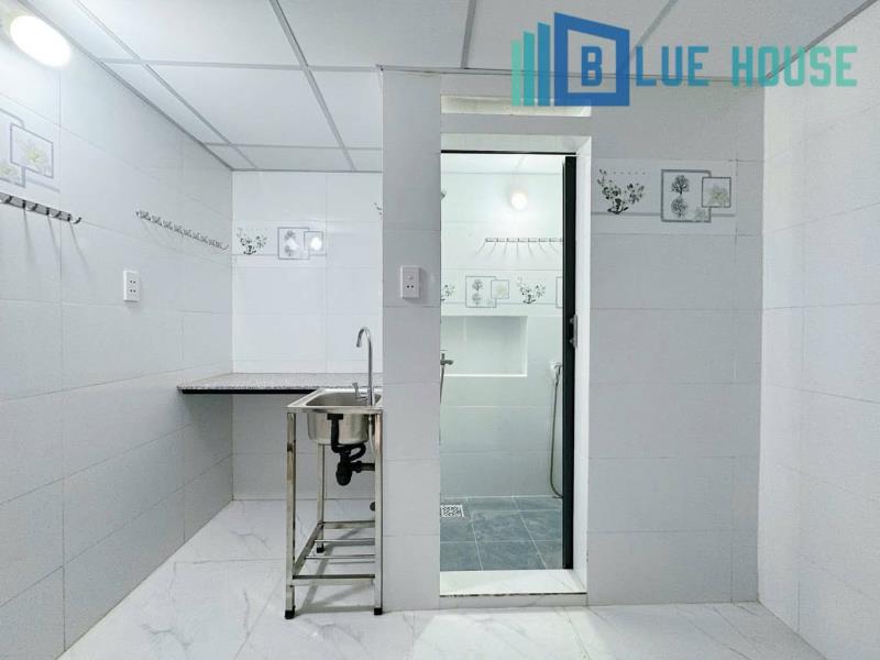 Phòng trọ gác cao 2m gần đầm sơn và cao đẳng và bùng binh phú luân - 3