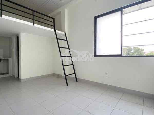 Phòng trọ giá rẻ sát quận 10 -có cửa sổ trời - nhà mới -lý thường kiệt