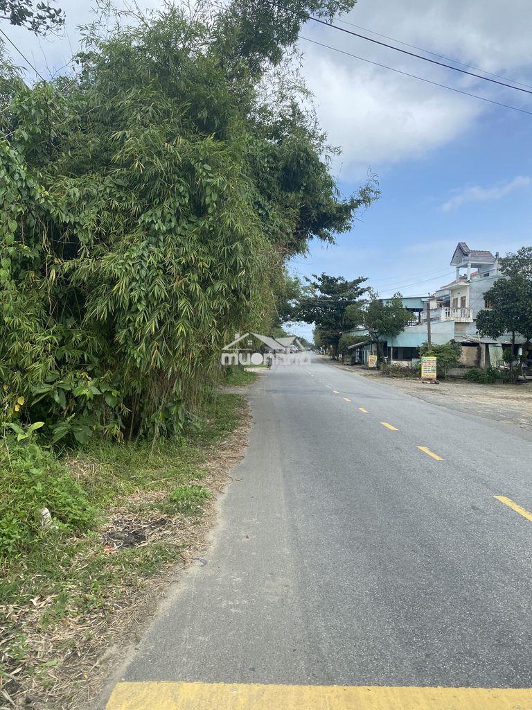 Đất 3mt , đường phạm như xương