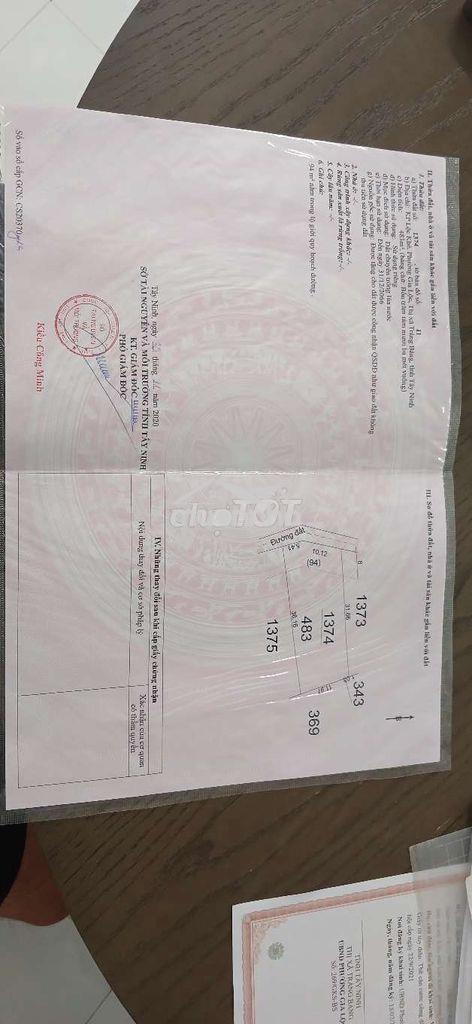 Vợ chồng tôi cần bán gấp lô đất gần đường hồ chí minh - 2
