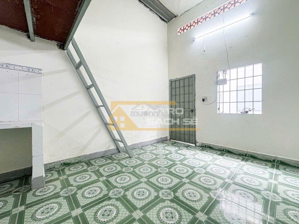 Nha trọ giá rẽ gần ngã tư ga - 4