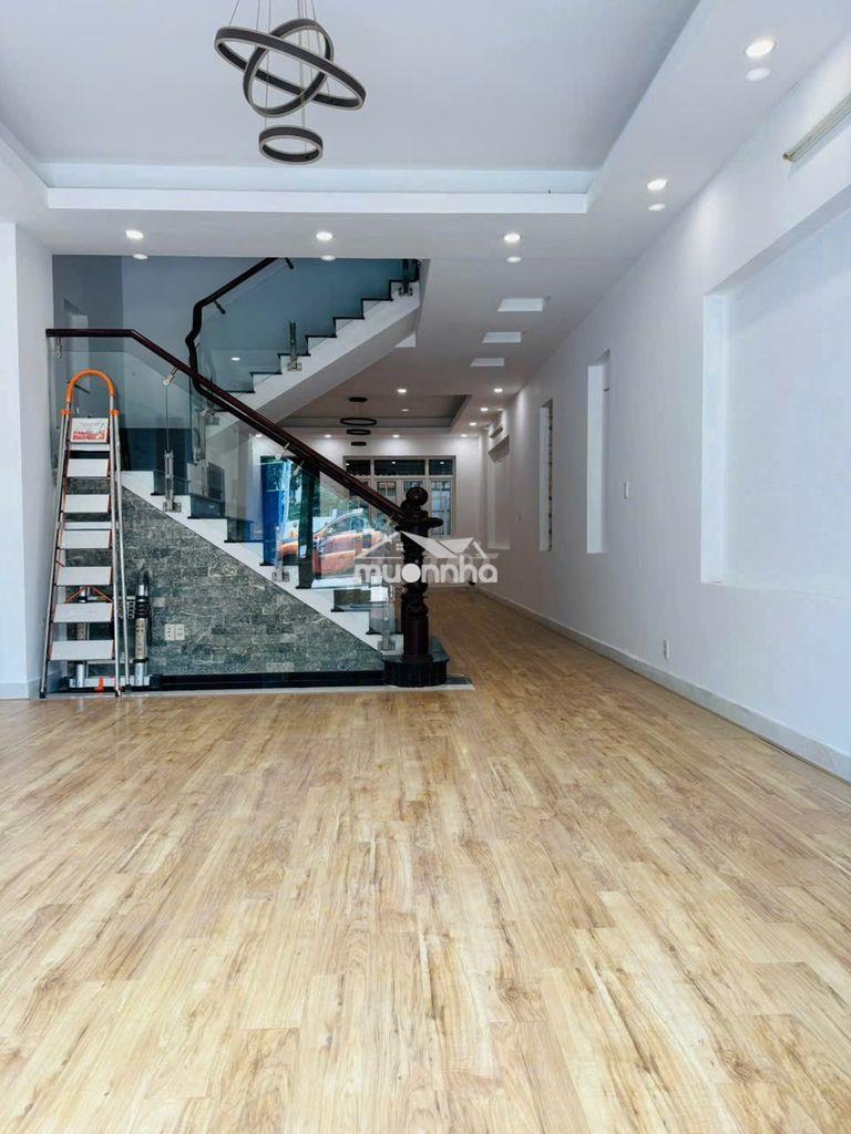 Nhà 4 tầng 4 phòng mặt tiền đường gần global city phù hợp công ty ở