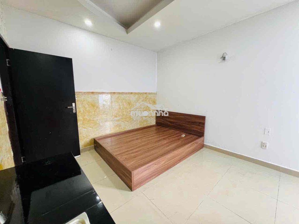 Cho thuê studio ban công full nội thất giá rẻ_ngay công viên phú lâm - 3