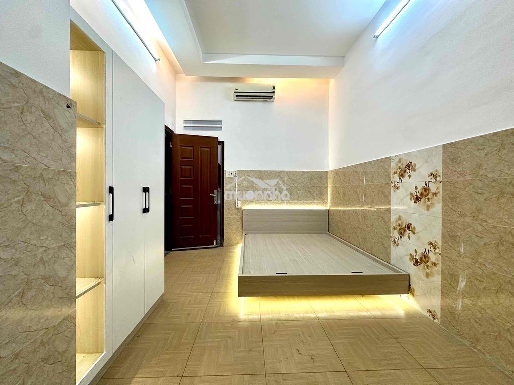 Mới xây ngay ngã tư bảy hiền / đh huflit tân bình - 3
