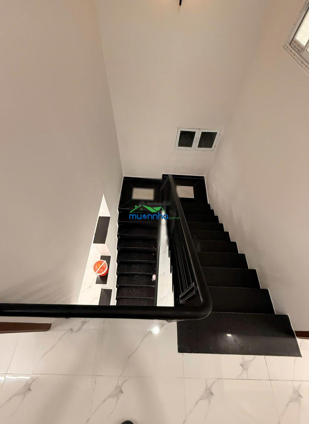 Bán nhà riêng tân phú, sát hẻm xe hơi 8m kênh tân hóa thông cao văn ngọc 4,2x12,2(56m2) - 5,89t(tl)