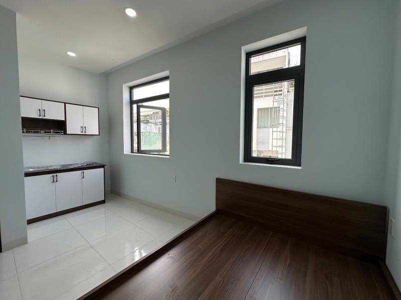 🔥 Studio mới xây – cửa sổ lớn - bùi đình tuý - 3