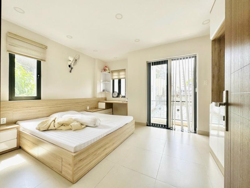Cho thuê căn hộ có ban công đường hoàng hoa thám gần đại học văn lang, đại học hutech – quận bình thạnh