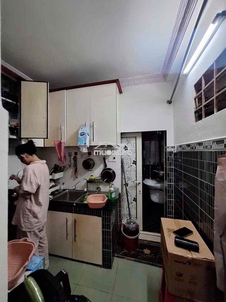Cho thuê nhà đường lê hồng phong, p2, q5 2/ diện tích 3m ❌️ 11m 3/ k - 3