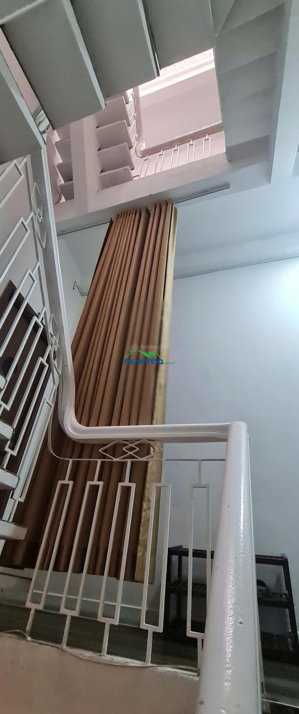 Bán nhà lê thánh tôn 42.4m 4 tầng hẻm trung tâm quận 1 giá 15.5 tỷ - Ảnh 4