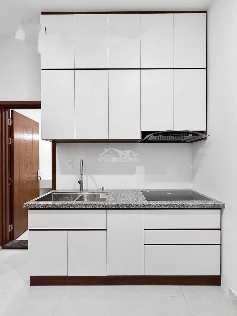 Phòng ban công mới xây _ full nội thất mới _ ngay tô ký - 4