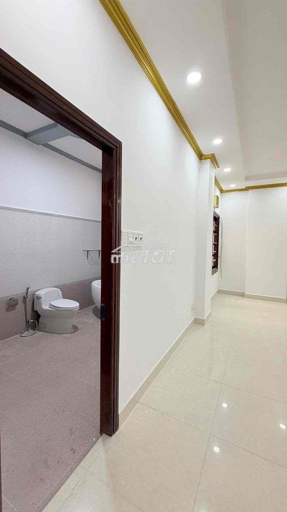 Cho thuê biệt thự sân vườn khu tên lửa dt 12x20 xd 3 tấm , 6pn . - 2