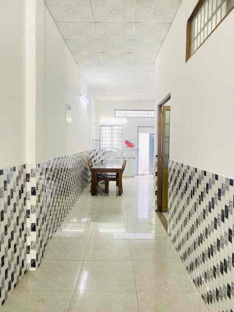 Cho thuê nhà trệt lửng rộng - có nội thất - chung kdc nam long - 3