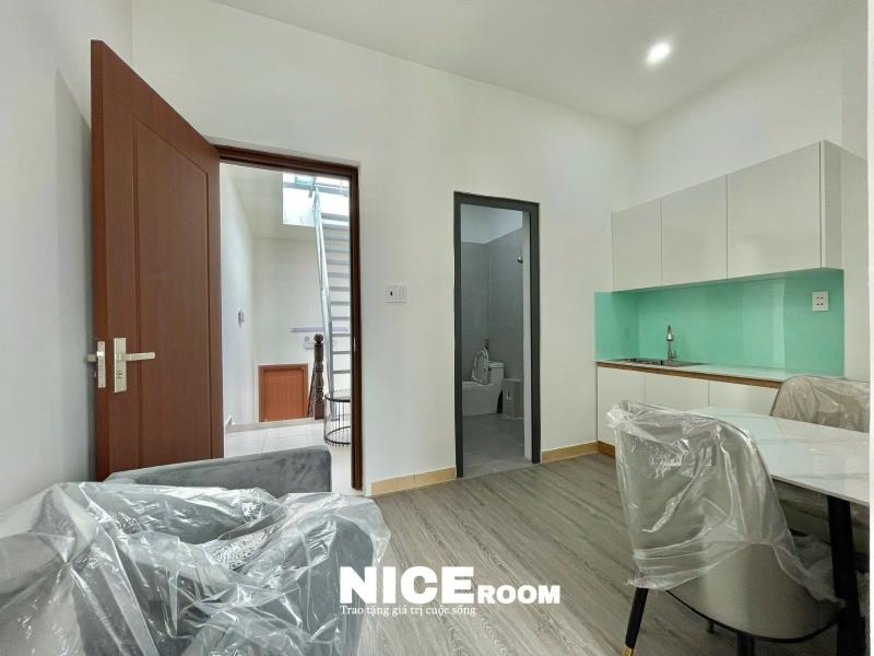 1pn ban công_35m2_nguyễn gia trí_gần ngã tư hàng xanh_gần đại học uth_ftu_uef_hiu_hutech - 3
