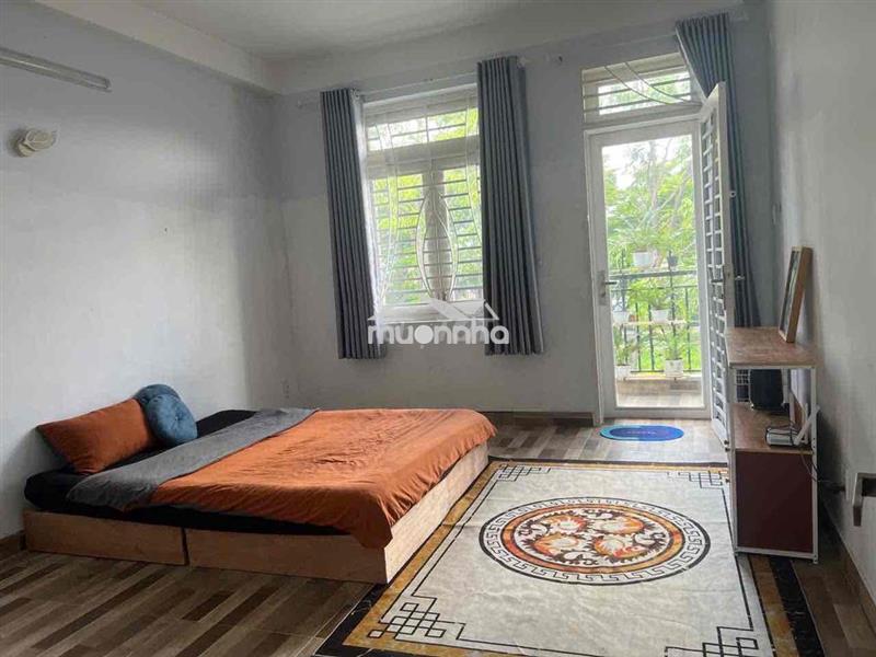 Cho thuê phòng mặt tiền đường 6c. phường phước bình.quận 9