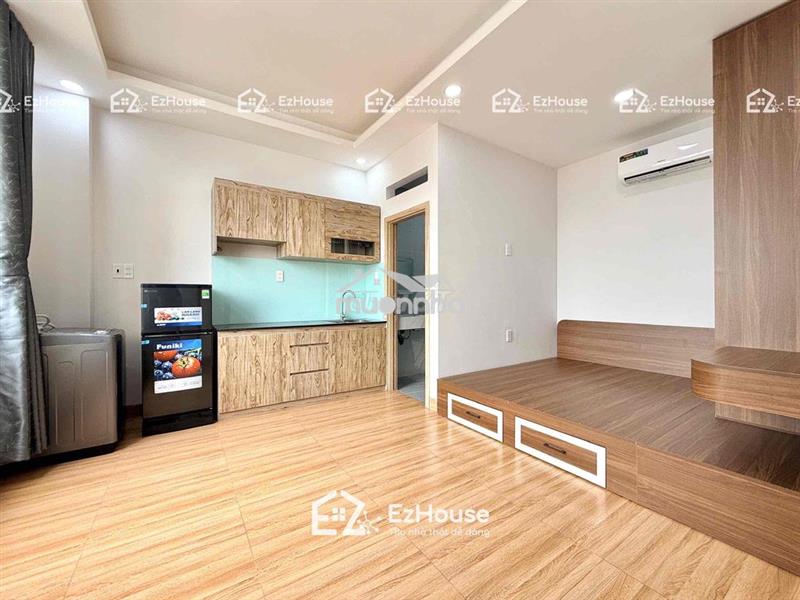 Studio cửa sổ - ban công - new 100% - ngay cầu vượt hoàng hoa thám