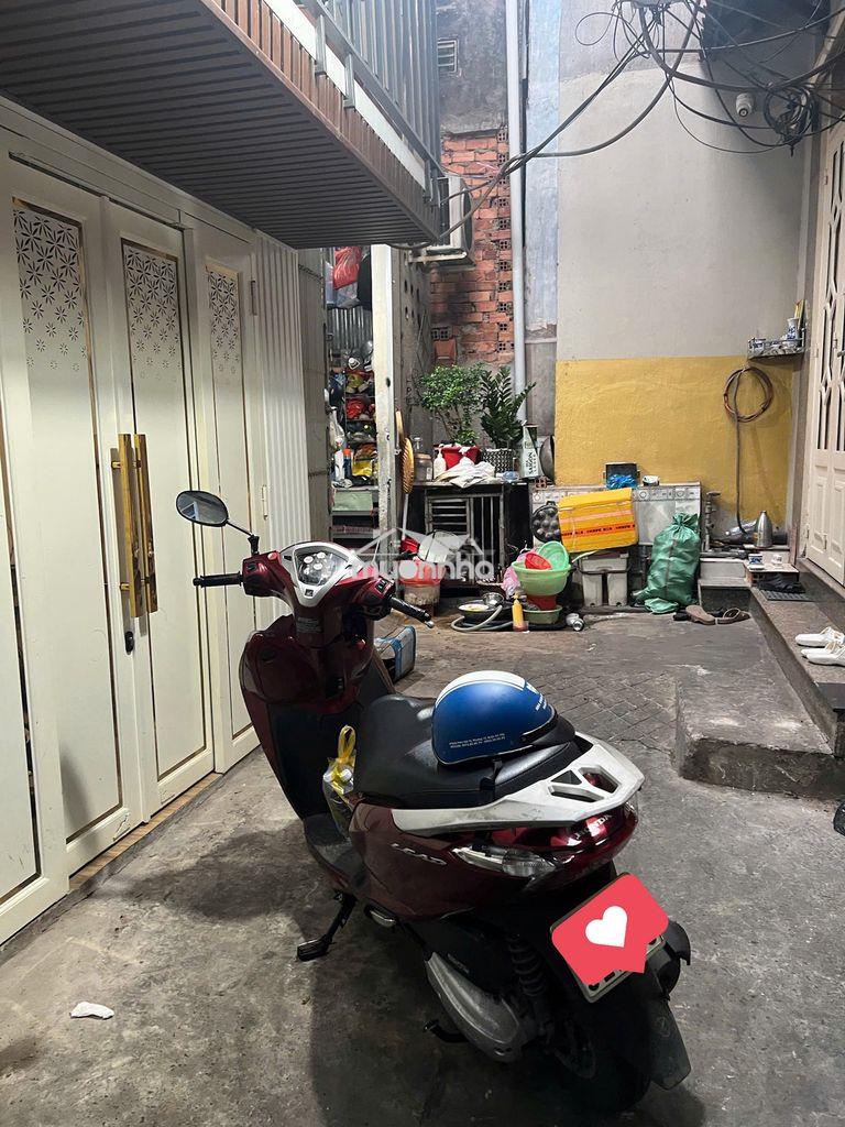 Bán nhà nhỏ xinh hẻm 391 trần hưng đạo, quận 1