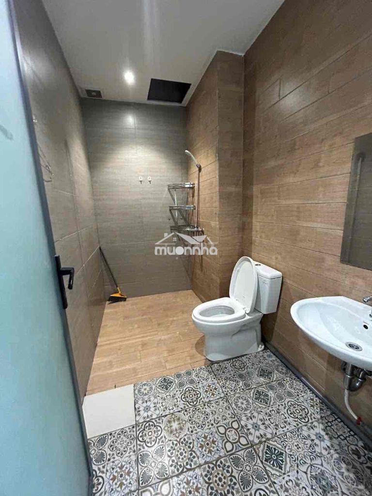 1pn- thang máy ngay tại trung tâm quận 3 hốt lẹ ae ơi