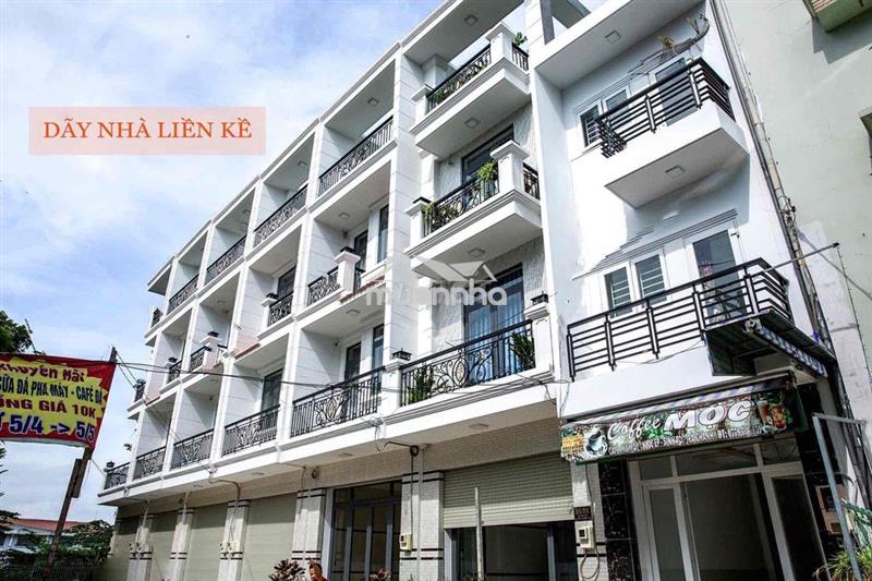 Nhà tây lân 4pn 9tr/ tháng kế chợ