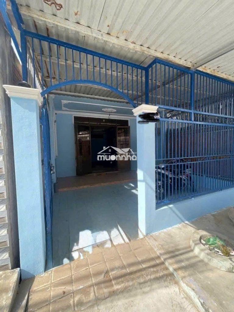 Cần bán căn nhà cấp 4 gần bệnh viện củ chi,5x25m giá 770triệu,sổ riêng - 2