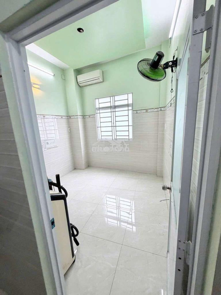 Nhà tân hòa đông [3x7, 3lau, 2pn, 2toilet] sẵn 2 máy lạnh mới - 3