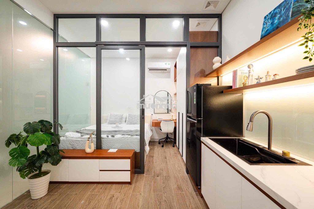Căn 1 phòng ngủ tách bếp gần cv lê văn tám tân định quận 1 - 2
