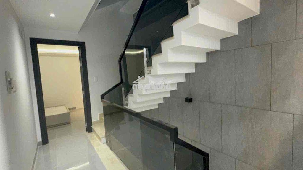 Nhà mới xây 100%, dt: 4,2x13m, 3 lầu. p.phú thạnh, tân phú - 4
