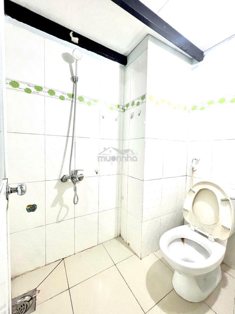 Cho thuê phòng trọ bình thạnh rộng 25m2 có gác cao máy lạnh tủ quần áo - 2
