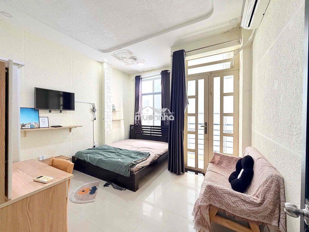 Cho thuê căn hộ 1pn tách bếp bancol full nt ngay bờ kè hoàng sa q1 - 2