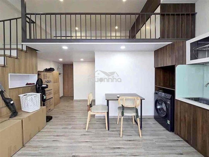 Căn hộ ban công - full nội thất - ngay công viên làng hoa - rộng 30m2
