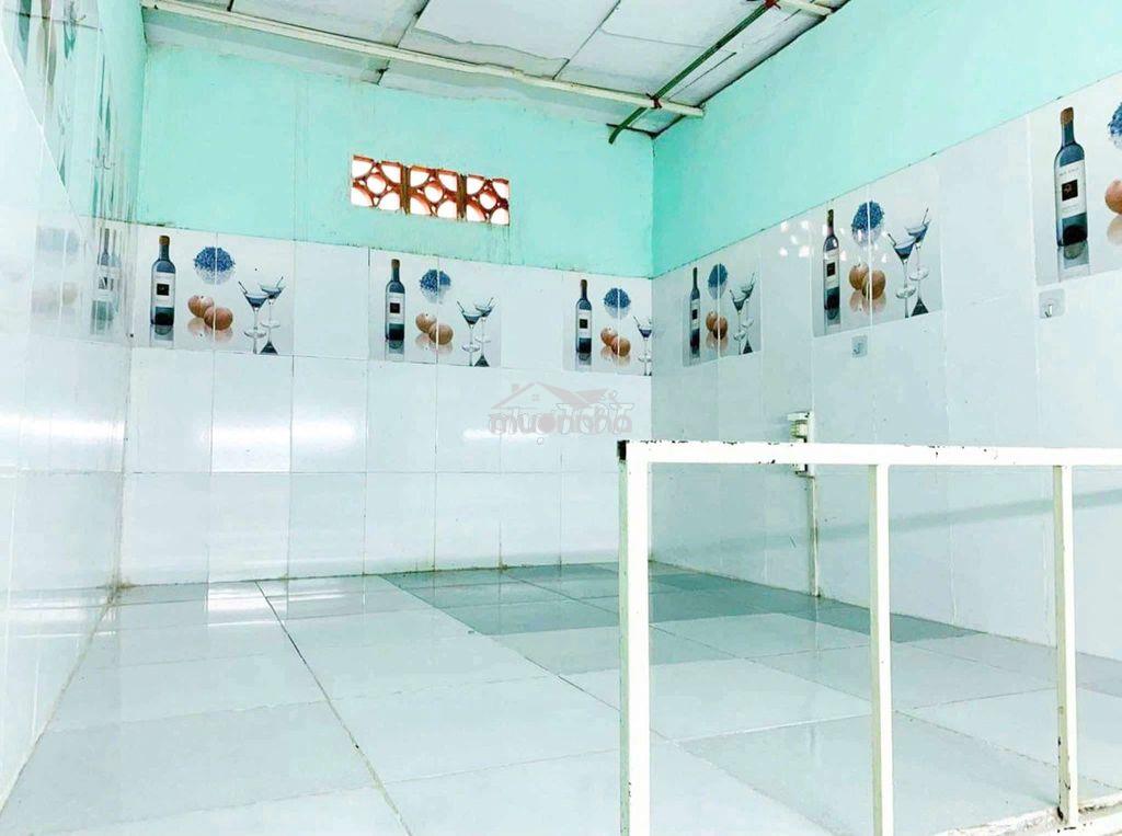 Phòng trọ giá rẻ gần nhựa duy tân - 2