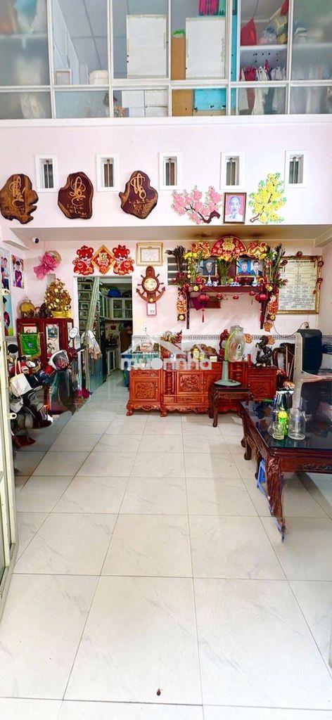 😎😎😎Siêu phẩm - ngang 5m  - ngã tư bốn xã - 2 tầng - pháp lý chuẩn - 3
