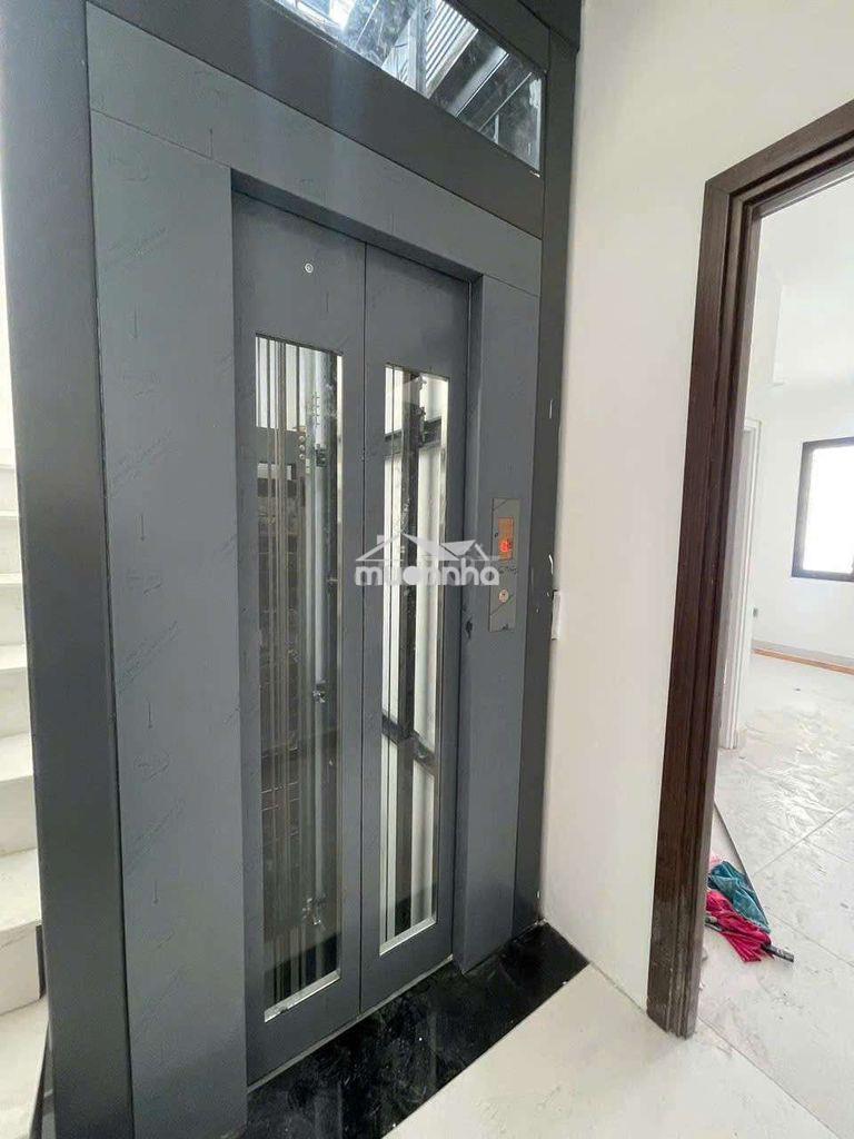 Nhà có cầu thang máy 10pn 11wc phù hợp làm khách sạn - 4