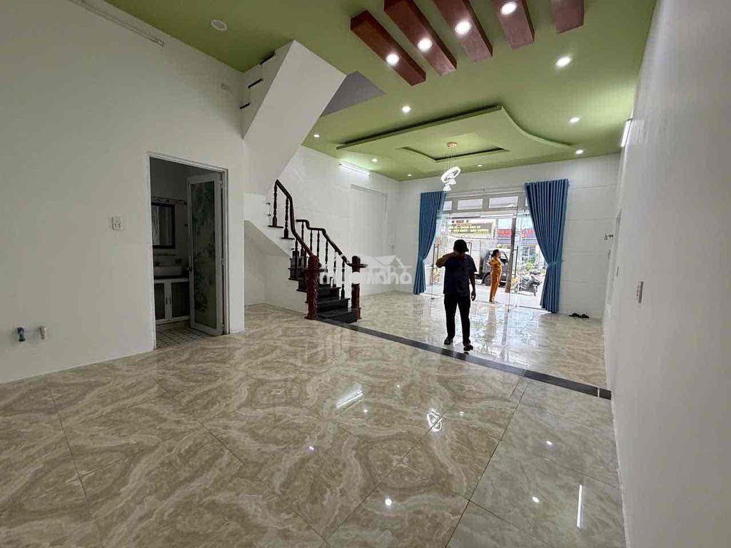 Cho thuê nhà mới 95% ngay trung tâm phường phú lợi - 3