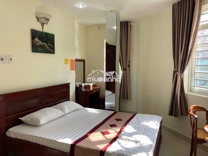 Khách sạn 16 phòng làm chdv 450m2 sàn kế đầm sen gía 13 tỷ tân phú - 3