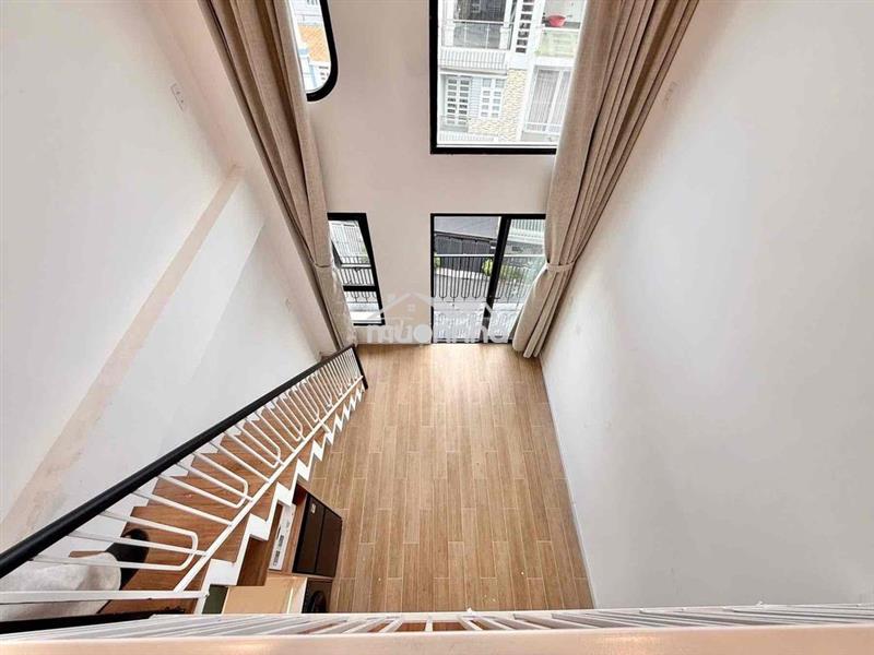 1 trệt + 1 lầu gác cao 2m -rộng 40m2 - máy giặt riêng ngay lê văn thọ